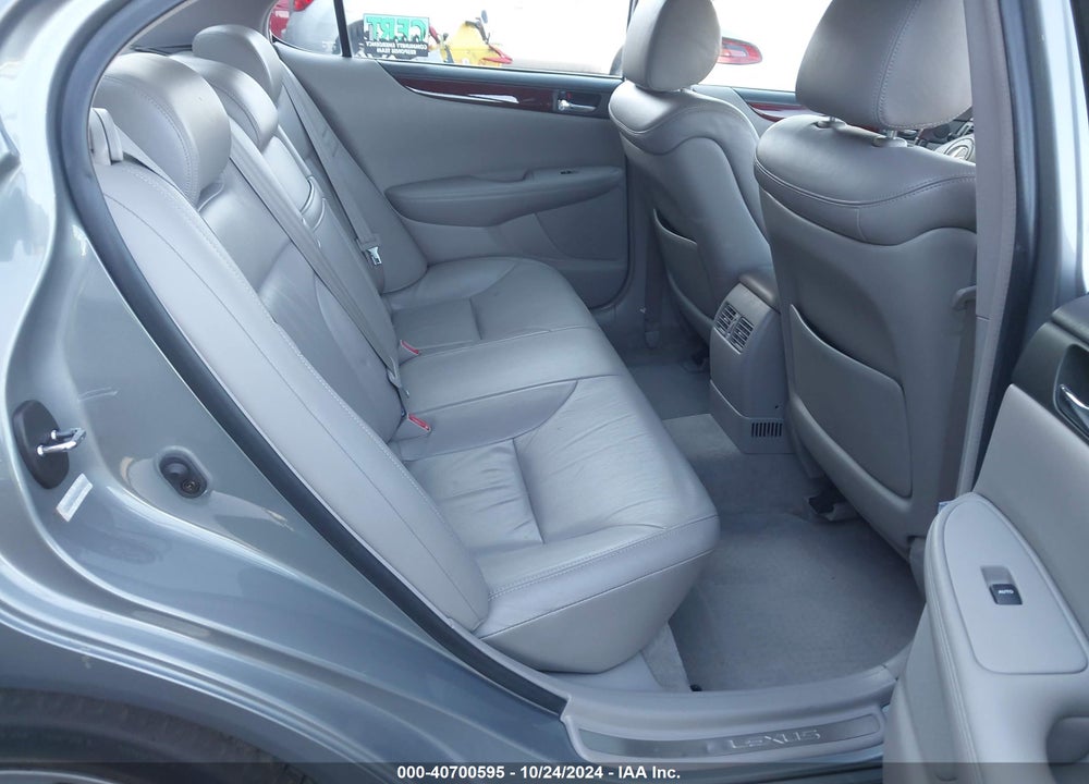 2002 LEXUS ES 300 VIN: JTHBF30G220047859