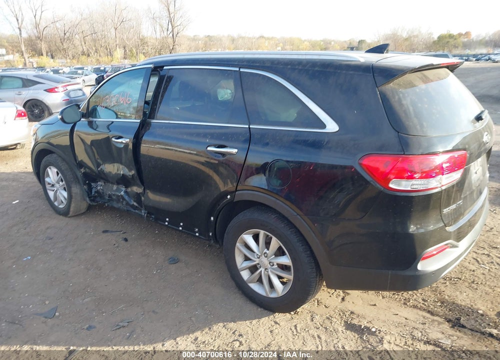 2017 KIA SORENTO 2.4L LX VIN: 5XYPGDA35HG237485