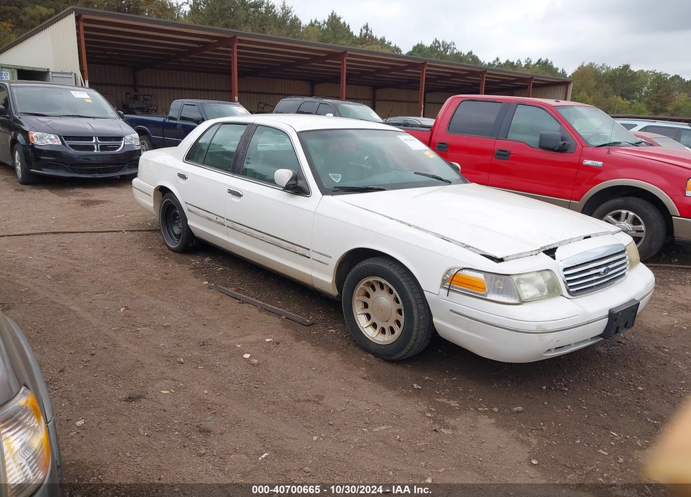 1999 FORD CROWN VICTORIA LX VIN: 2FAFP74W7XX101440