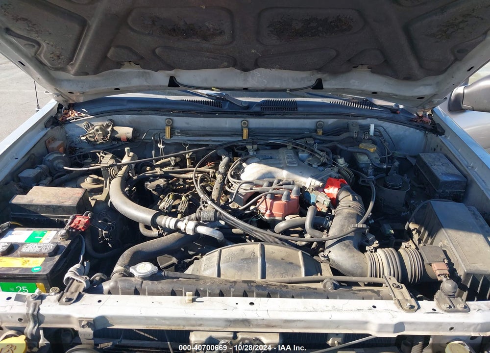 1999 NISSAN PATHFINDER LE/SE/XE VIN: JN8AR07Y5XW372953
