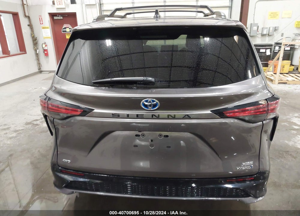 2022 TOYOTA SIENNA XSE VIN: 5TDDSKFC2NS054154
