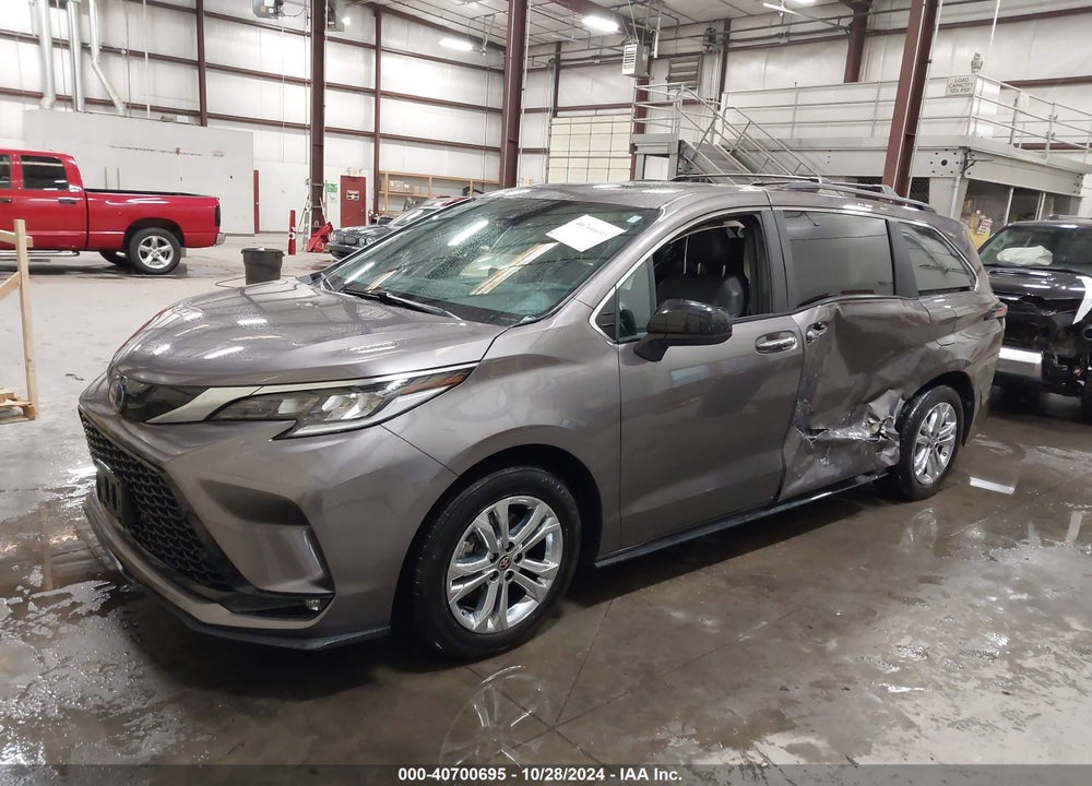 2022 TOYOTA SIENNA XSE VIN: 5TDDSKFC2NS054154