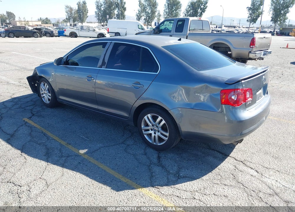 2007 VOLKSWAGEN JETTA WOLFSBURG EDITION VIN: 3VWEG71K17M122672