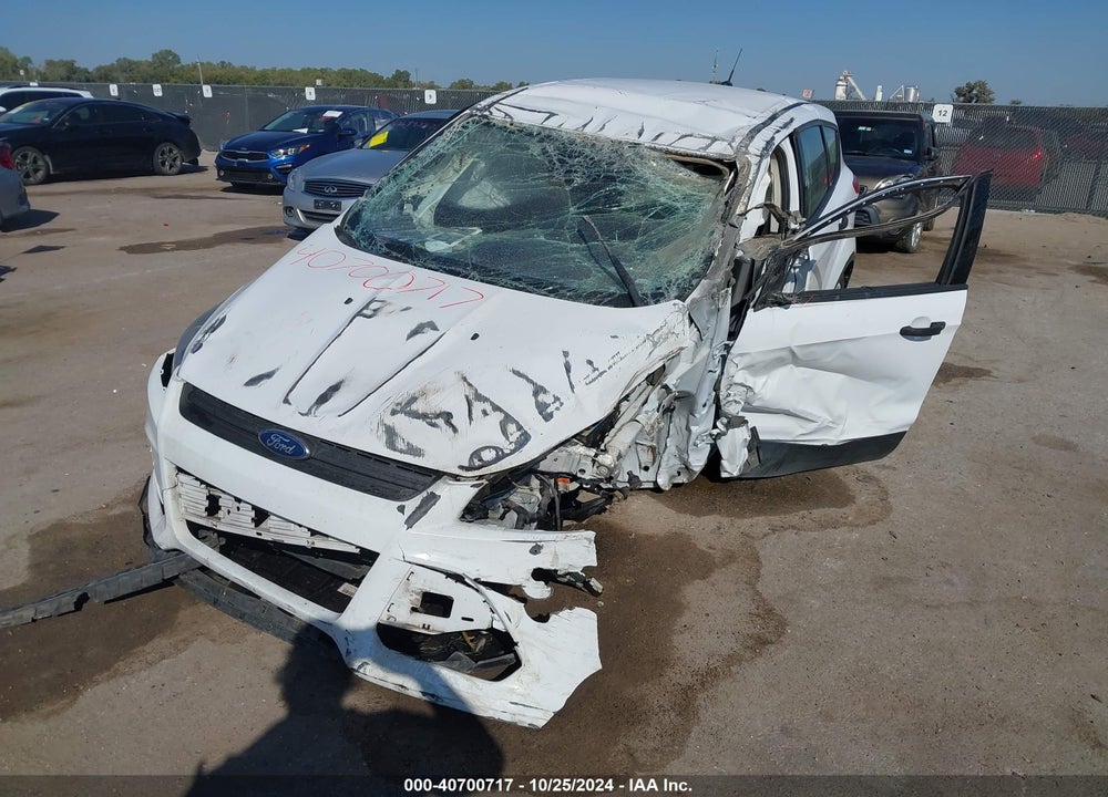 2015 FORD ESCAPE S VIN: 1FMCU0F73FUB29868