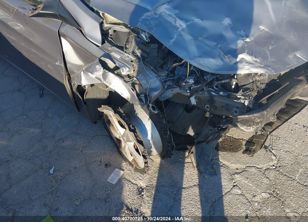 2013 HYUNDAI ELANTRA GLS VIN: KMHDH4AE2DU503843