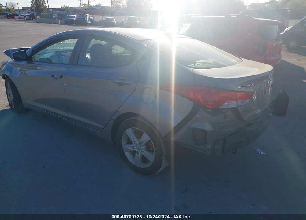 2013 HYUNDAI ELANTRA GLS VIN: KMHDH4AE2DU503843