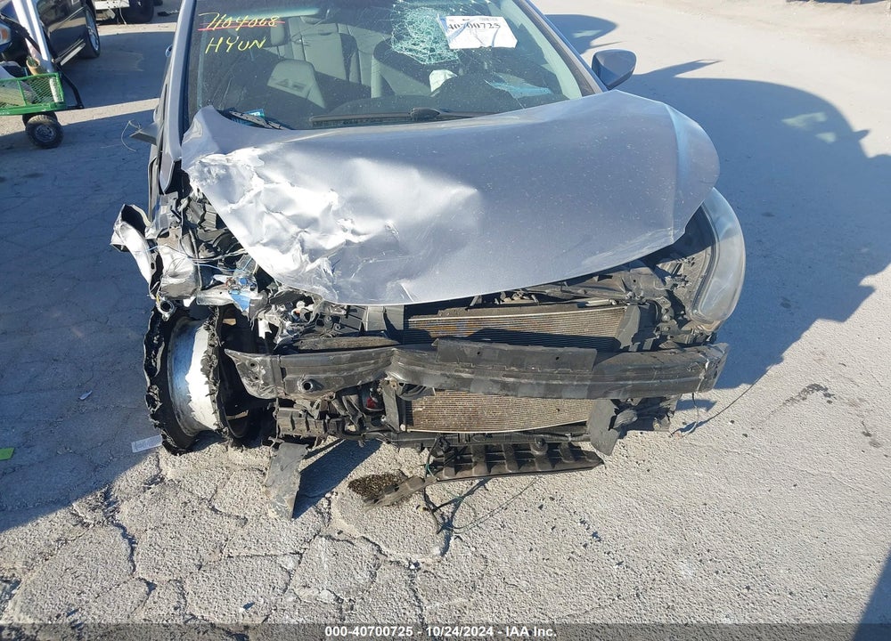 2013 HYUNDAI ELANTRA GLS VIN: KMHDH4AE2DU503843