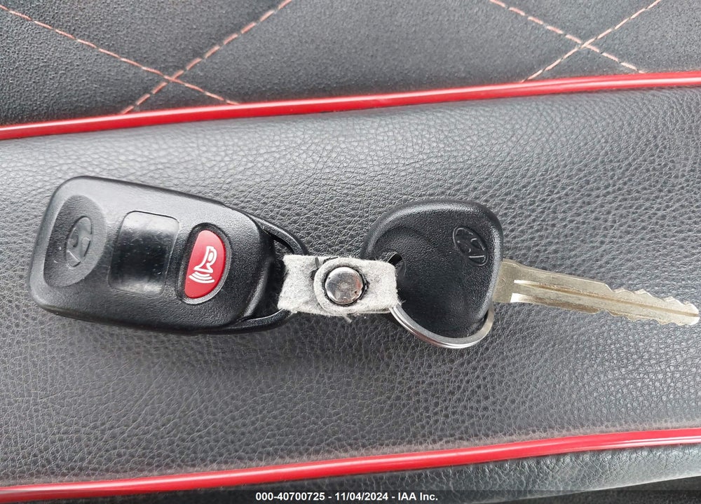 2013 HYUNDAI ELANTRA GLS VIN: KMHDH4AE2DU503843