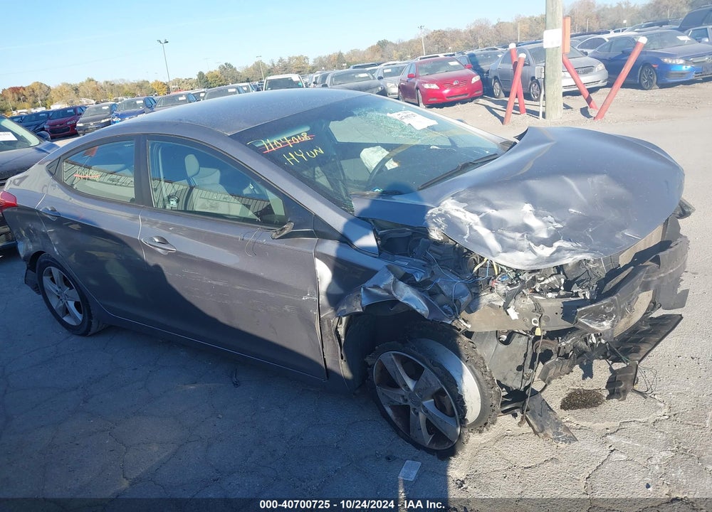 2013 HYUNDAI ELANTRA GLS VIN: KMHDH4AE2DU503843