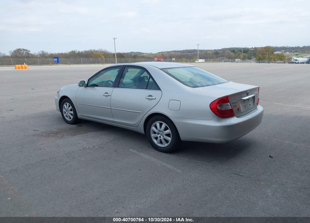 2003 TOYOTA CAMRY XLE V6 VIN: 4T1BF32K93U551074