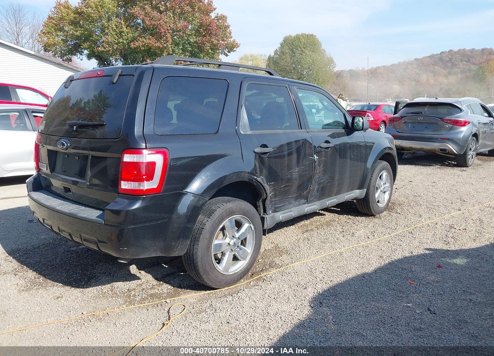 2011 FORD ESCAPE XLT VIN: 1FMCU0D76BKA48887