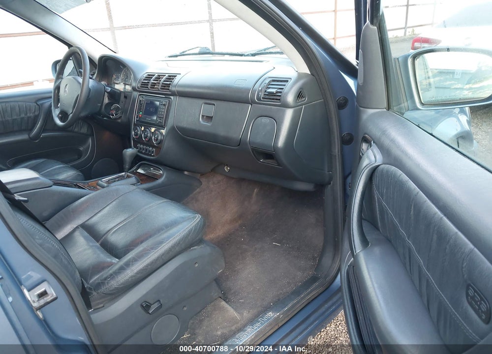 2005 MERCEDES-BENZ ML 350 4MATIC VIN: 4JGAB57E55A549803