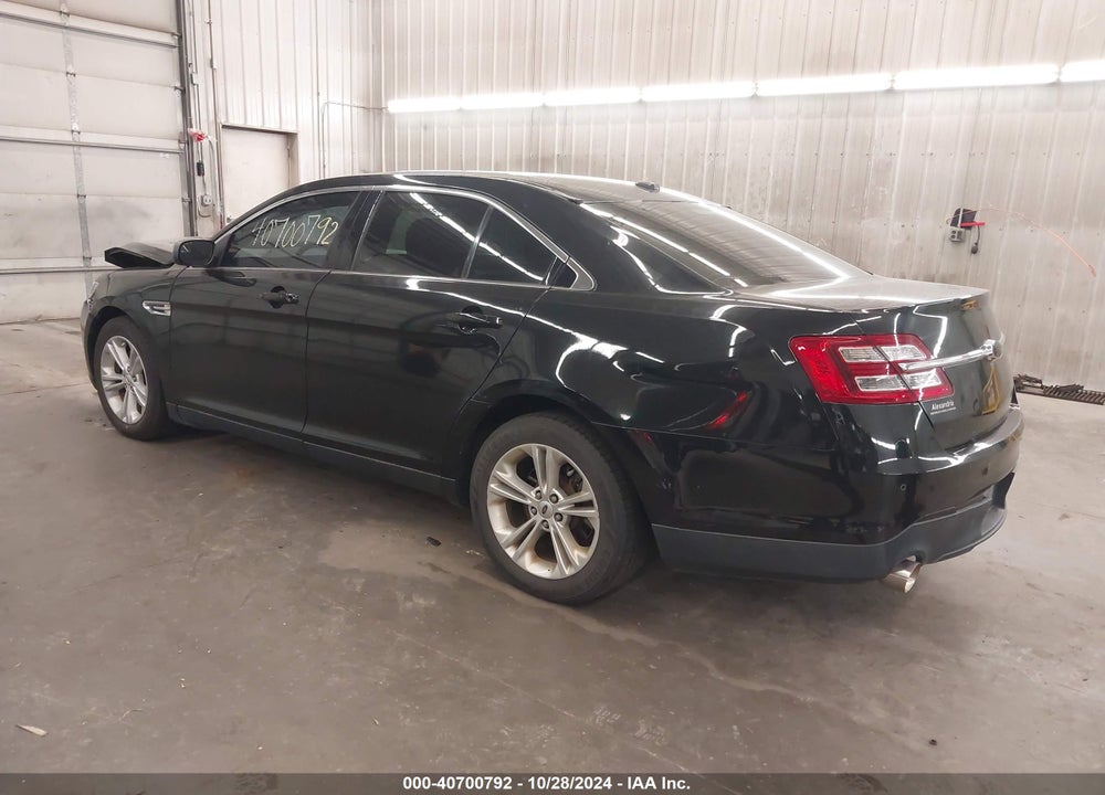 2015 FORD TAURUS SEL VIN: 1FAHP2E89FG108552