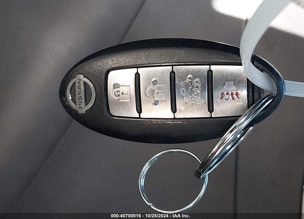 2017 NISSAN SENTRA SV VIN: 3N1AB7AP9HY268617