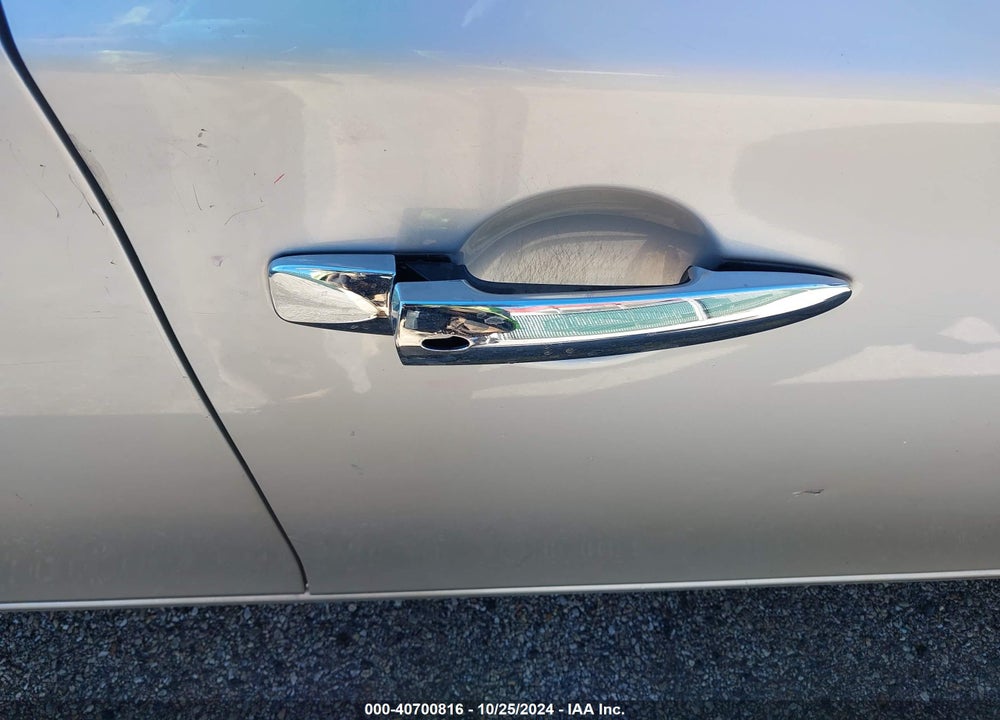 2017 NISSAN SENTRA SV VIN: 3N1AB7AP9HY268617
