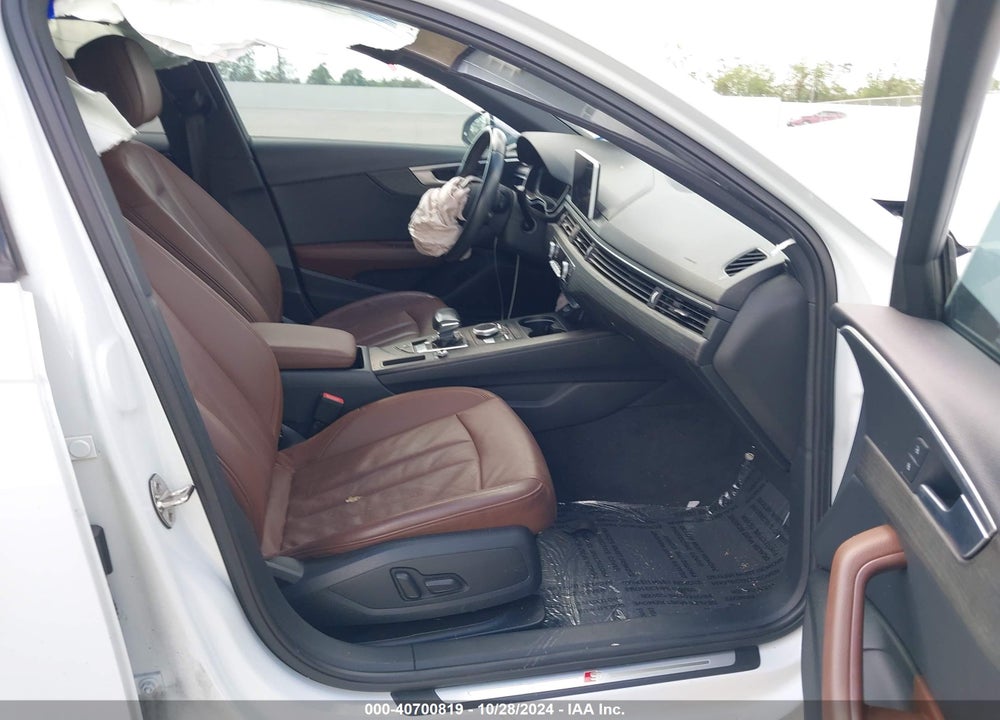 2017 AUDI A4 2.0T SEASON OF  ULTRA PREMIUM VIN: WAUKMAF42HN043831