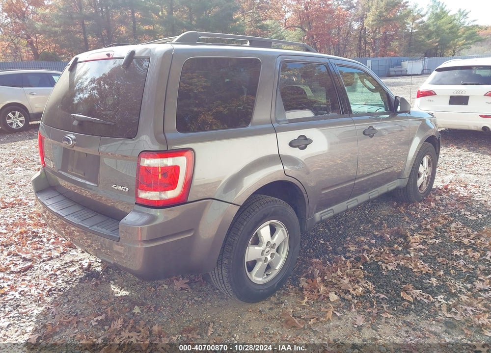 2009 FORD ESCAPE XLT VIN: 1FMCU93G89KA11937