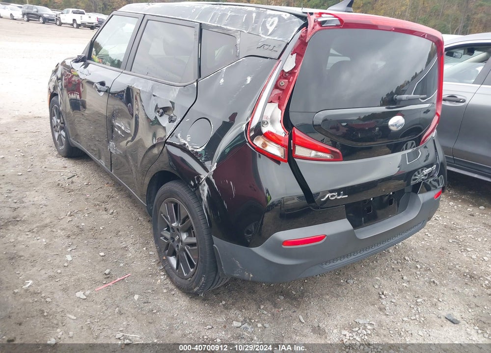 2021 KIA SOUL EX VIN: KNDJ33AU2M7775363