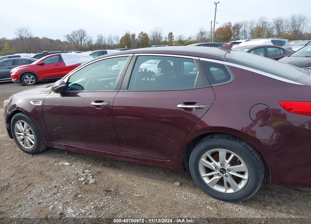 2017 KIA OPTIMA LX VIN: 5XXGT4L38HG155232