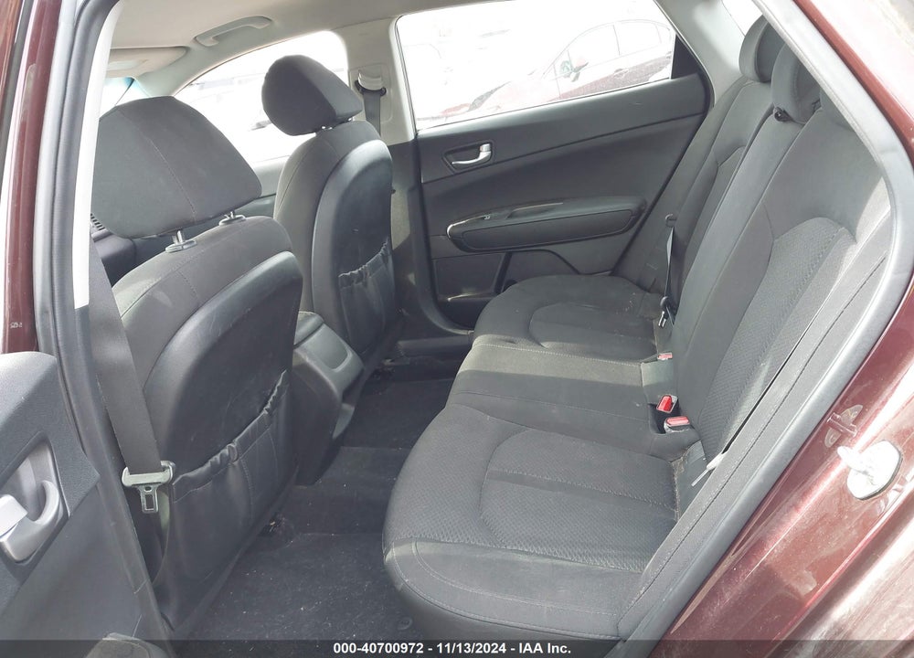 2017 KIA OPTIMA LX VIN: 5XXGT4L38HG155232