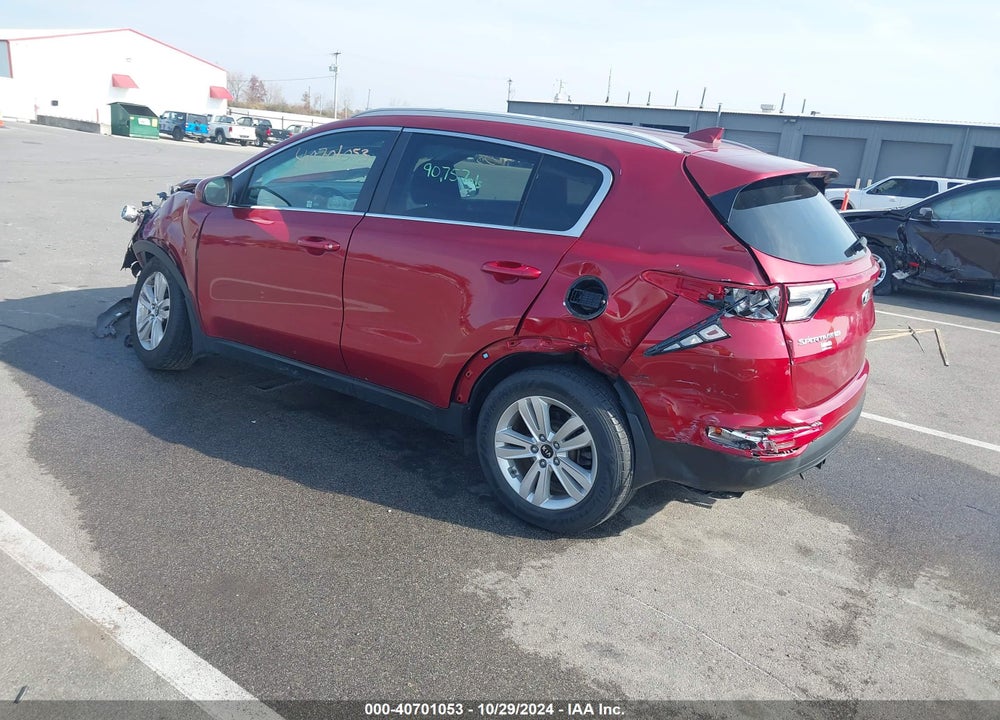 2018 KIA SPORTAGE LX VIN: KNDPM3AC4J7482610