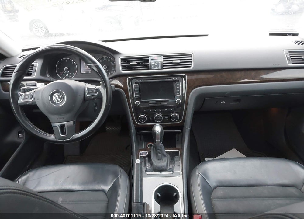 2014 VOLKSWAGEN PASSAT 2.0L TDI SEL PREMIUM VIN: 1VWCN7A33EC056310