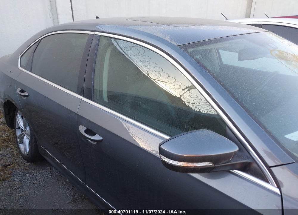 2014 VOLKSWAGEN PASSAT 2.0L TDI SEL PREMIUM VIN: 1VWCN7A33EC056310