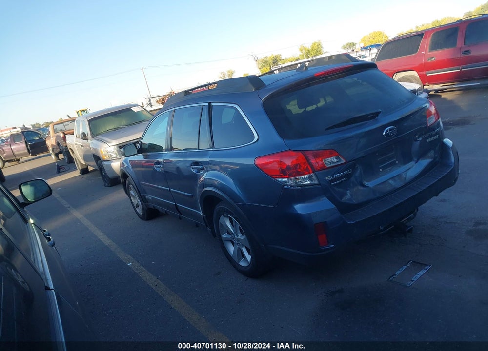 2014 SUBARU OUTBACK 2.5I LIMITED VIN: 4S4BRBLC5E3296411