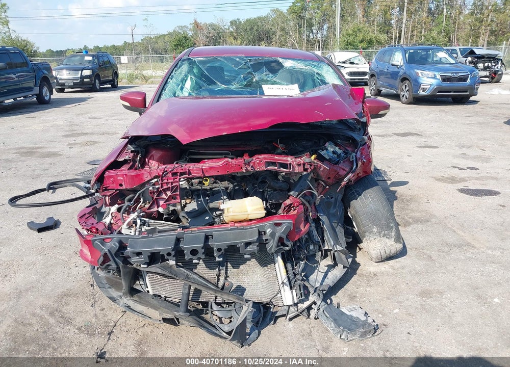 2014 FORD FOCUS SE VIN: 1FADP3K22EL414888