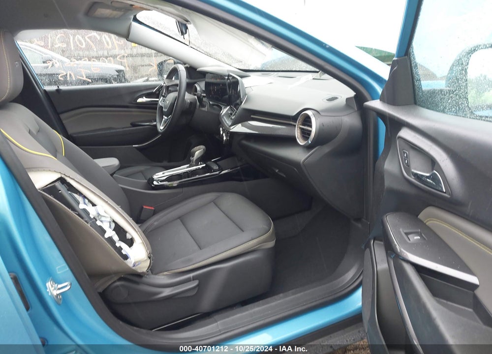 2025 CHEVROLET TRAX FWD ACTIV VIN: KL77LKEP8SC040123
