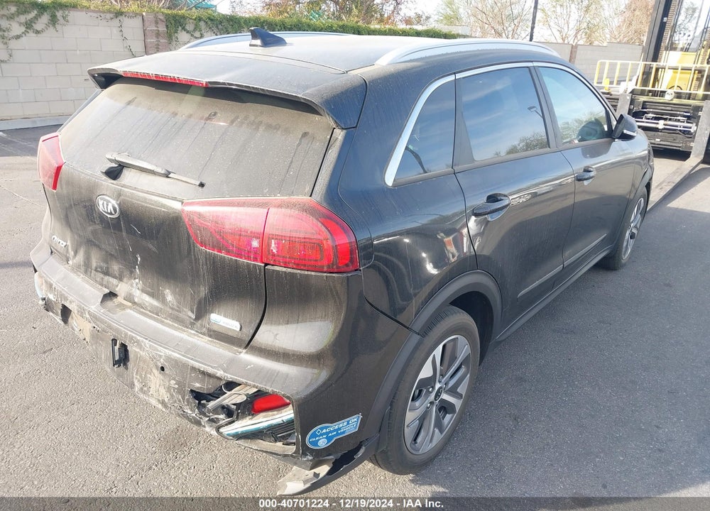 2020 KIA NIRO EV EX PREMIUM VIN: KNDCE3LG1L5035047