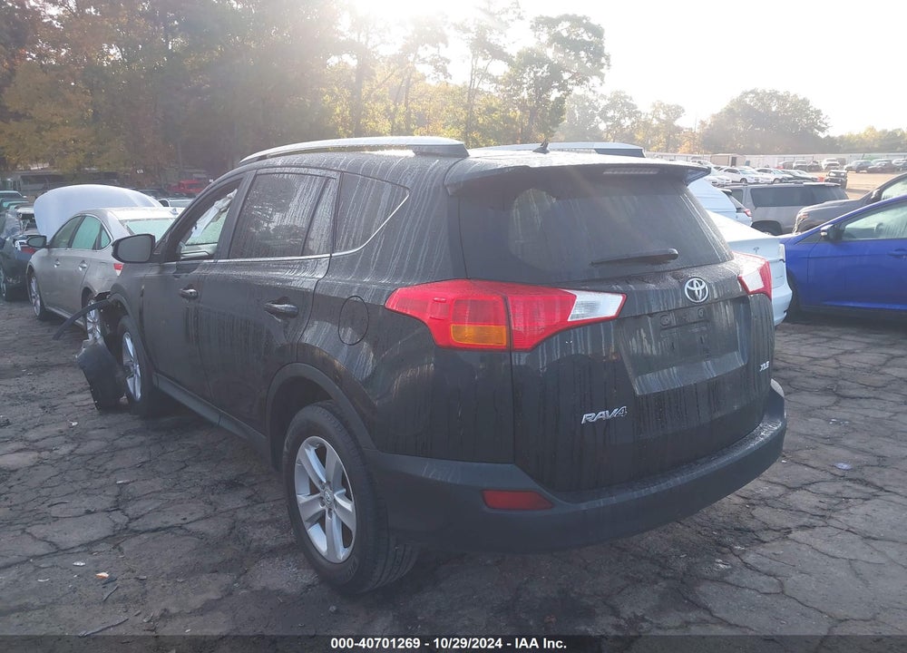 2013 TOYOTA RAV4 XLE VIN: 2T3WFREVXDW031467