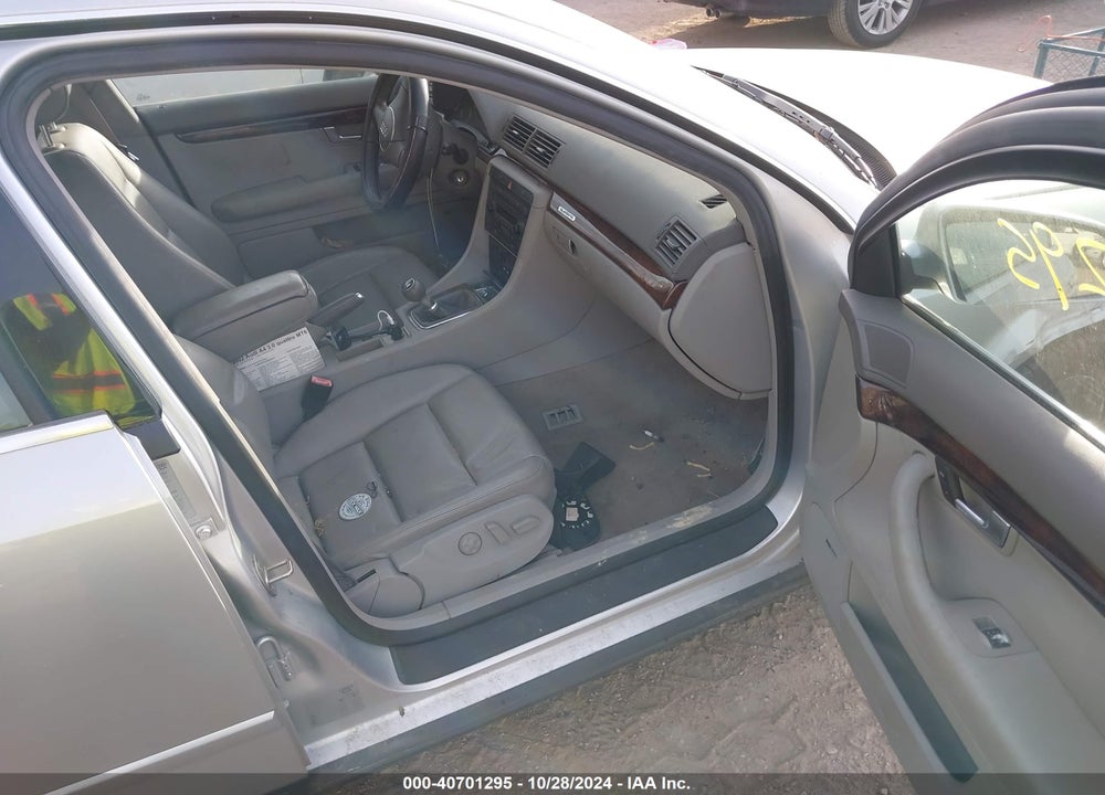 2002 AUDI A4 3.0 VIN: WAULT68E82A176439