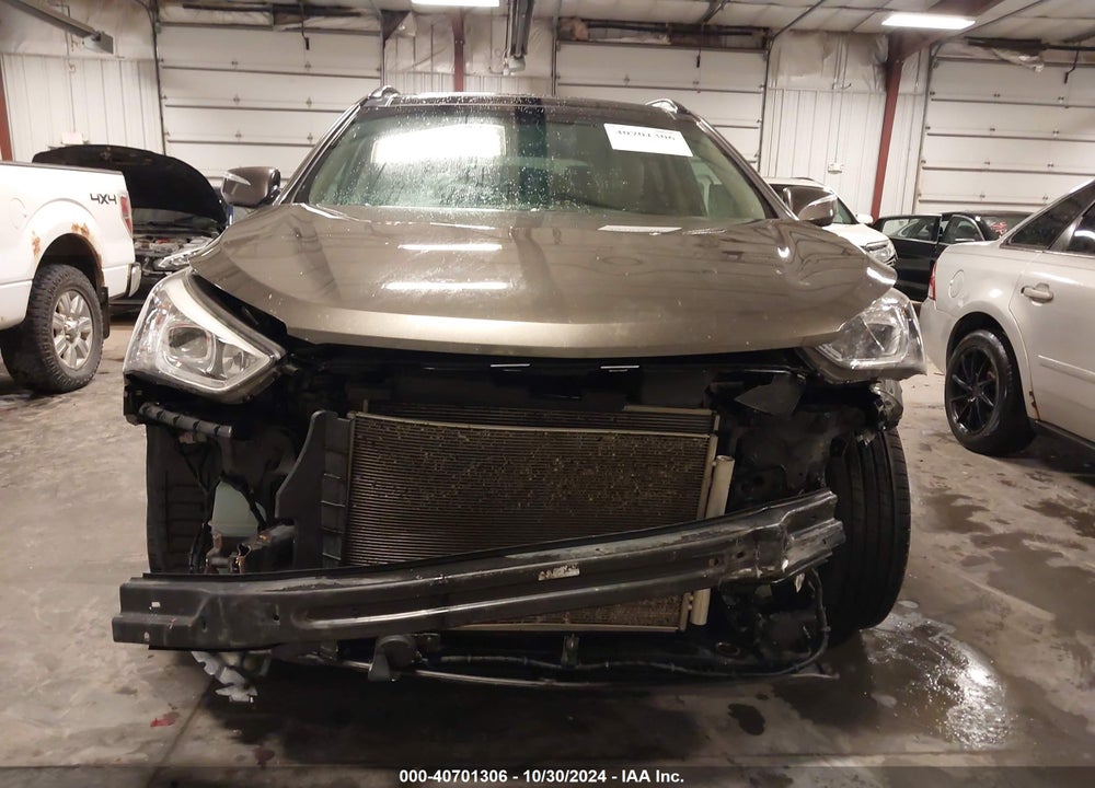 2014 HYUNDAI SANTA FE SPORT 2.4L VIN: 5XYZUDLB4EG175028
