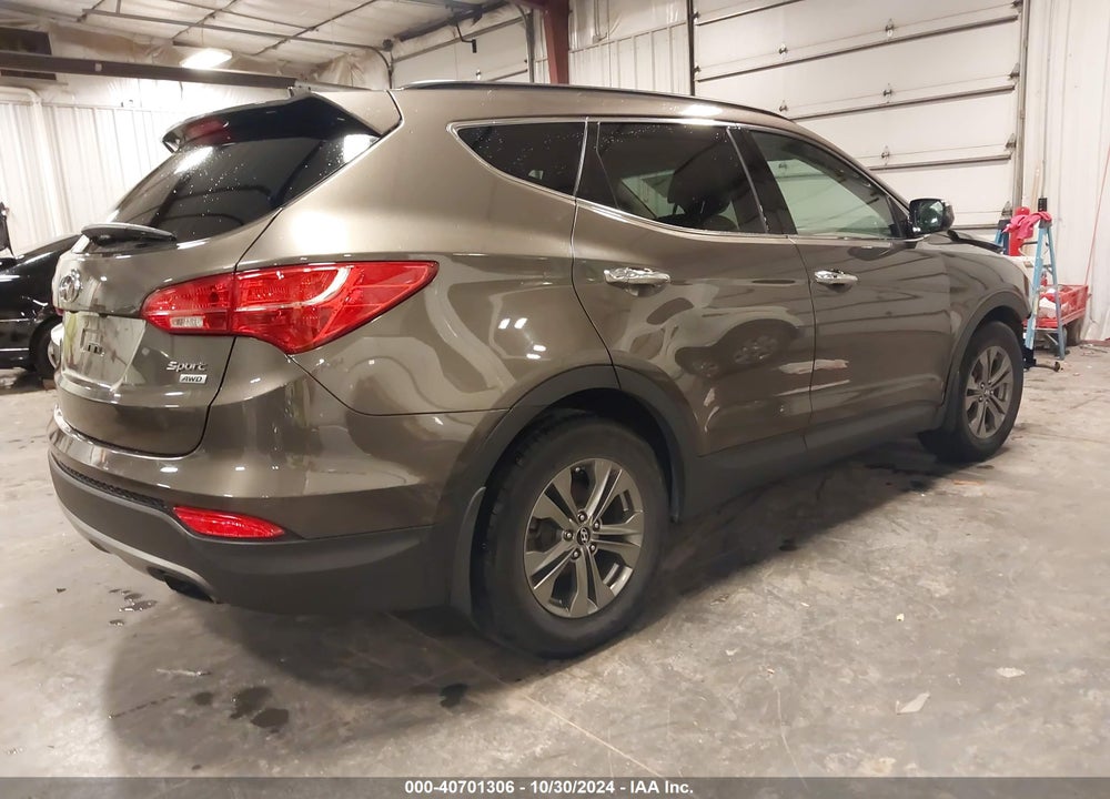 2014 HYUNDAI SANTA FE SPORT 2.4L VIN: 5XYZUDLB4EG175028