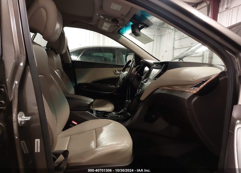 2014 HYUNDAI SANTA FE SPORT 2.4L VIN: 5XYZUDLB4EG175028