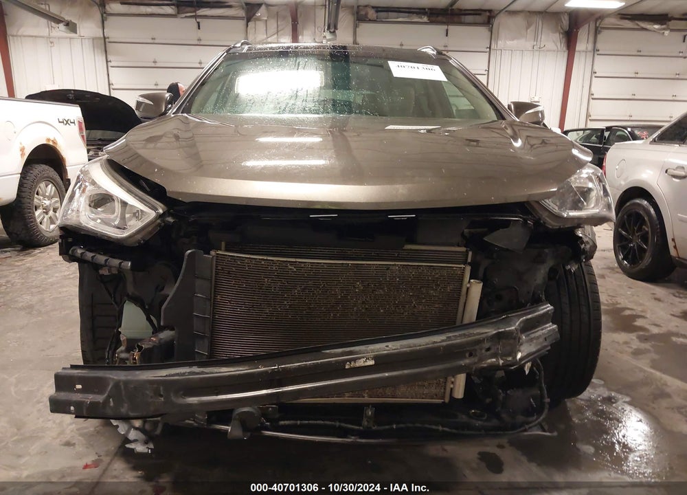 2014 HYUNDAI SANTA FE SPORT 2.4L VIN: 5XYZUDLB4EG175028