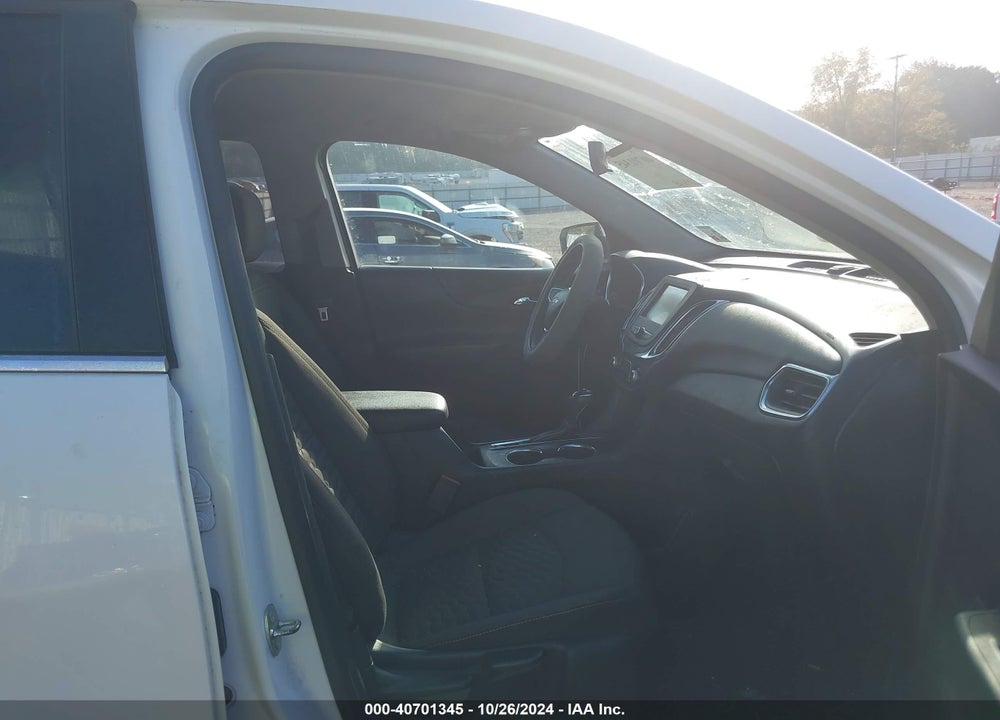 2018 CHEVROLET EQUINOX LT VIN: 2GNAXJEV7J6259837