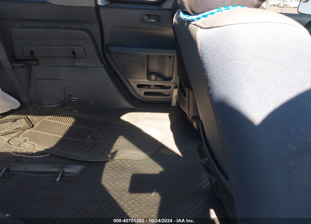 2003 HONDA ELEMENT DX VIN: 5J6YH182X3L002729