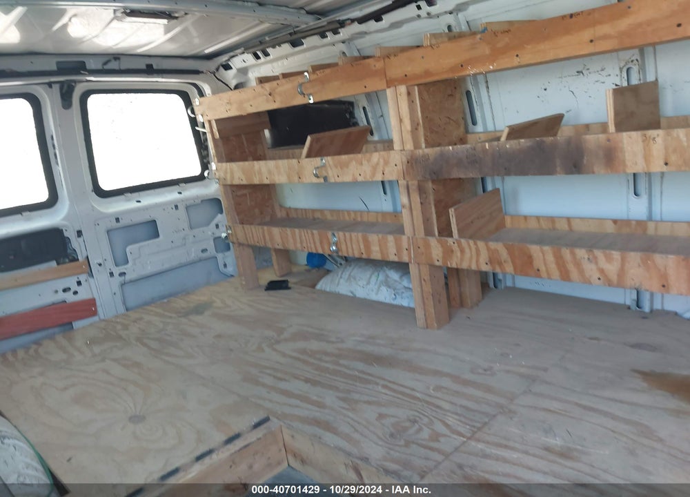 2005 CHEVROLET EXPRESS VIN: 1GCFG15X051254133