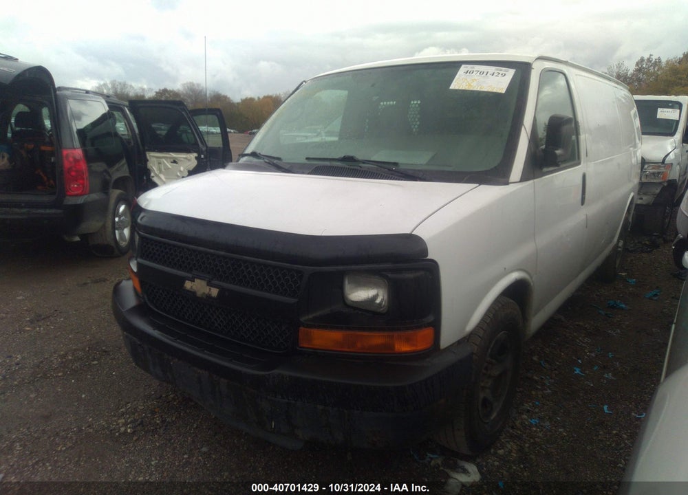 2005 CHEVROLET EXPRESS VIN: 1GCFG15X051254133