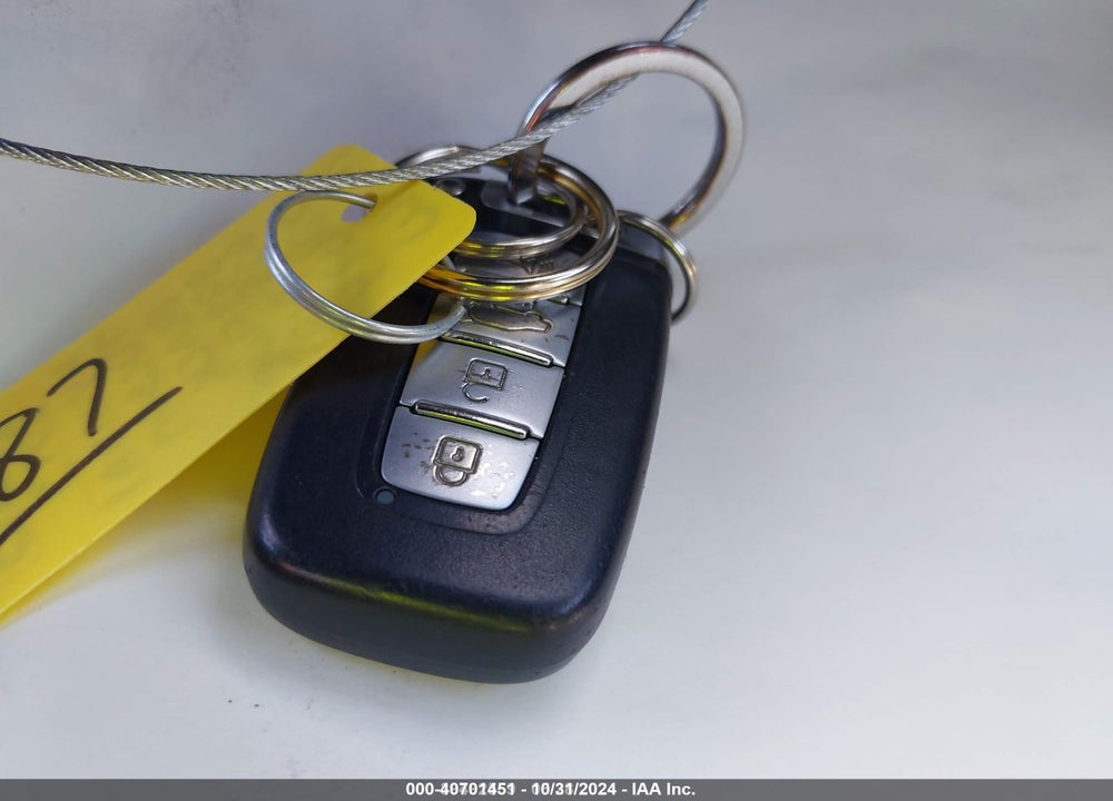 2013 HYUNDAI TUCSON LIMITED VIN: KM8JUCAC1DU622748