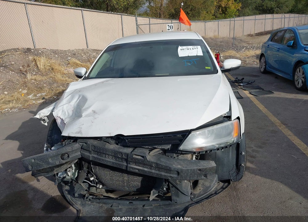 2011 VOLKSWAGEN JETTA 2.5L SE VIN: 3VWDZ7AJ0BM396936