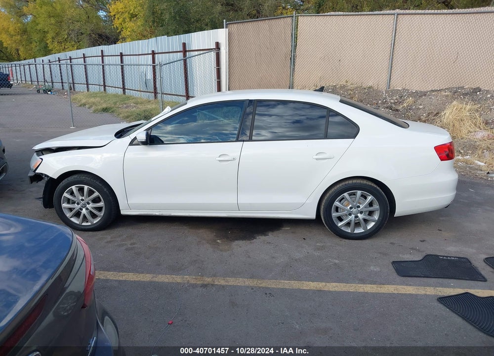 2011 VOLKSWAGEN JETTA 2.5L SE VIN: 3VWDZ7AJ0BM396936