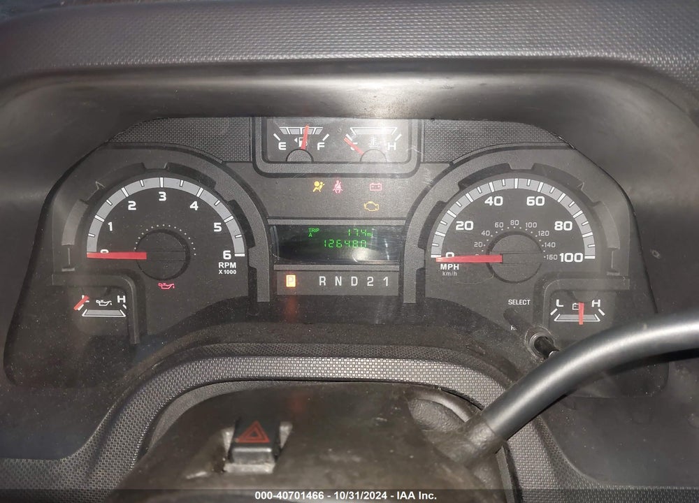 2011 FORD E-350 SUPER DUTY COMMERCIAL VIN: 1FTSS3EL0BDA04374