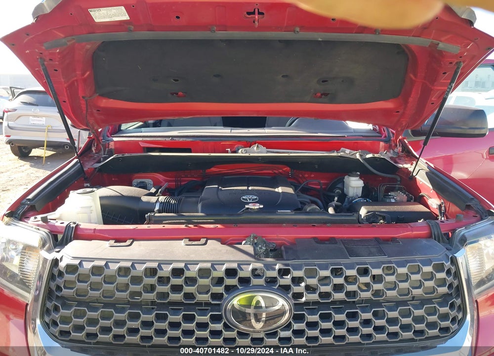 2019 TOYOTA TUNDRA SR5 5.7L V8 VIN: 5TFUW5F16KX783574