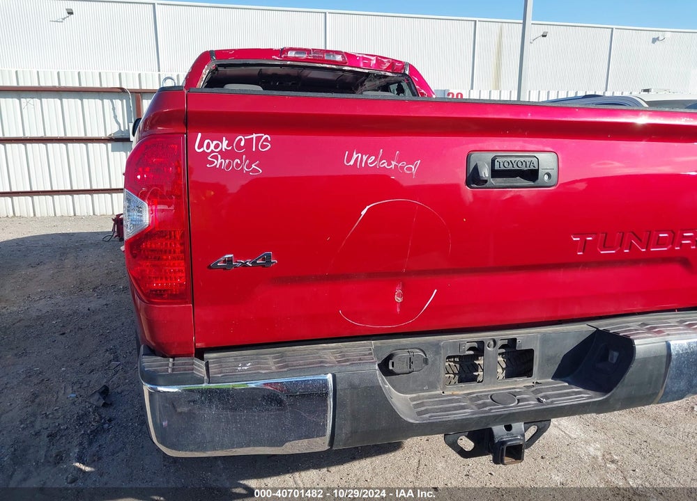 2019 TOYOTA TUNDRA SR5 5.7L V8 VIN: 5TFUW5F16KX783574