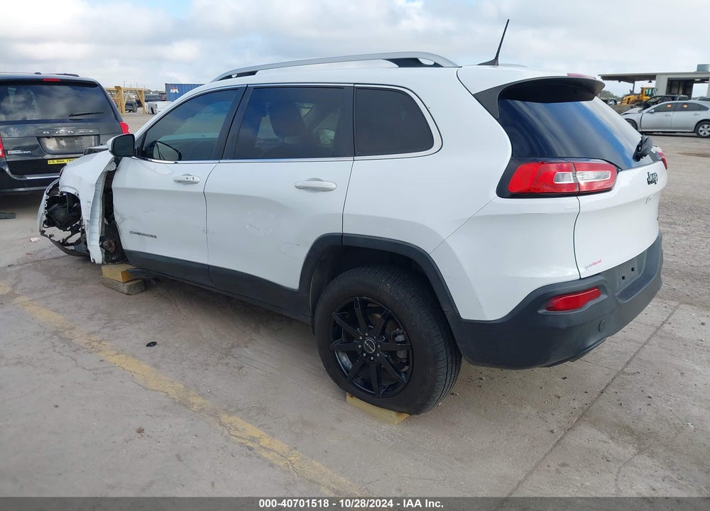 2018 JEEP CHEROKEE LATITUDE PLUS FWD VIN: 1C4PJLLB9JD538071
