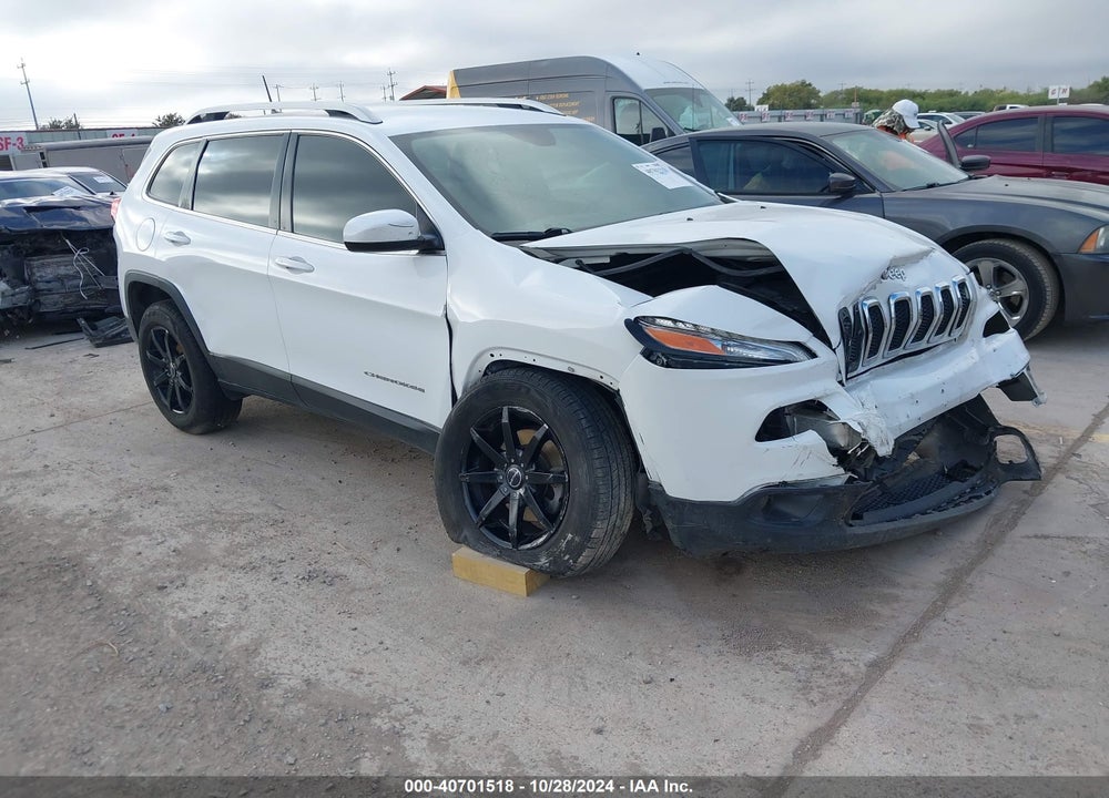2018 JEEP CHEROKEE LATITUDE PLUS FWD VIN: 1C4PJLLB9JD538071