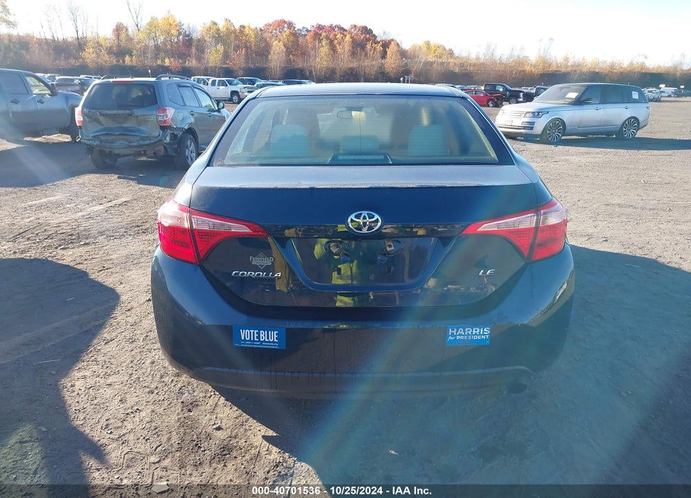 2018 TOYOTA COROLLA LE VIN: 2T1BURHE8JC104230